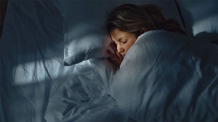 Giấc ngủ rất quan trọng đối với não của bạn
