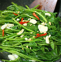 Loại rau người Trung Quốc mê mệt, được mệnh danh là “rau trường thọ”: Chợ Việt Nam có rất nhiều!