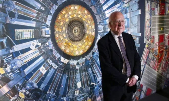Peter Higgs - Nhà vật lý phát hiện 