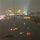Dubai bỗng ngập lụt kinh hoàng: Siêu xe trôi nổi trên phố, máy bay "lướt trên mặt nước" 