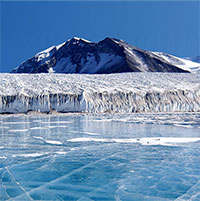 Các nhà khoa học Trung Quốc phát hiện 46 hồ dưới băng ở Nam Cực