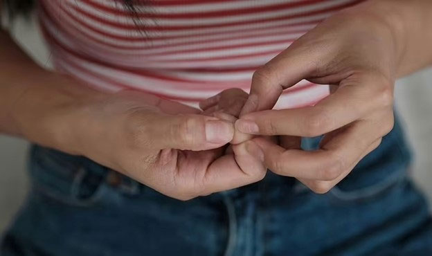 Dấu hiệu ít được chú ý trên móng tay có thể cảnh báo bạn về bệnh ung thư