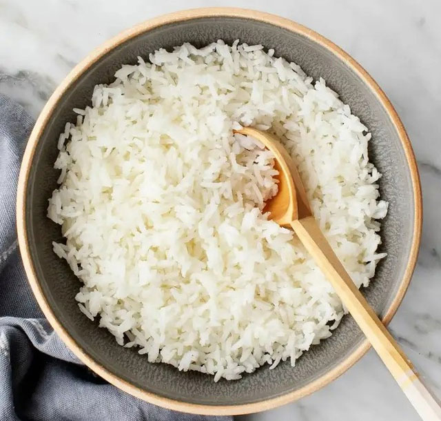Cơm tự chín - thực ra thứ bạn đang ăn không phải là cơm thật!