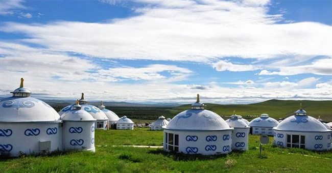 Những người du mục Mông Cổ sống trong lều đi vệ sinh và tắm như thế nào?