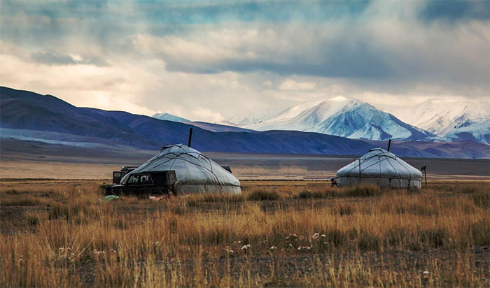 The northwestern desert of Mongolia once housed the Mongol-Okhotsk Ocean