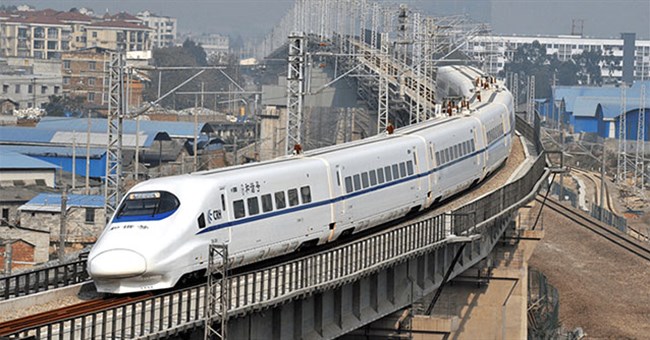 Làm thế nào để phanh một đoàn tàu đang chạy với tốc độ 350km/h trong trường hợp khẩn cấp?