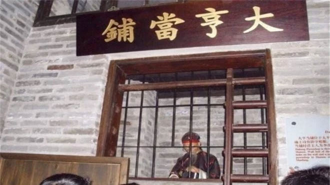 Trong xã hội cổ đại, không có thẻ tín dụng, người xưa đã vay tiền như thế nào?