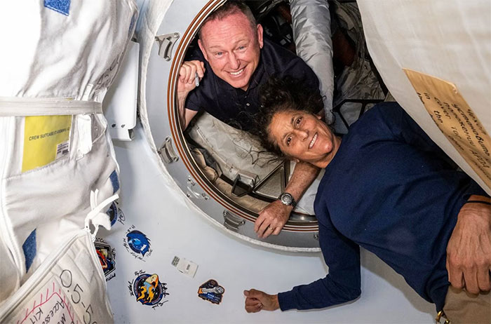 Two American astronauts stranded at the International Space Station (ISS).