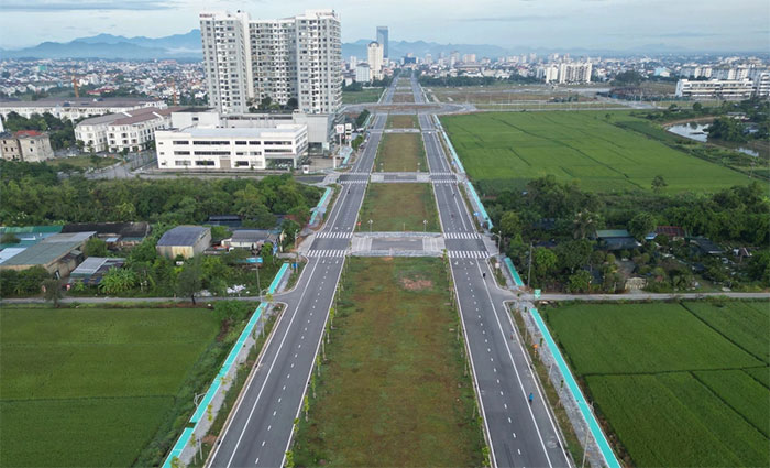 Huế là đô thị đầu tiên ở Việt Nam có vỉa hè dành cho xe đạp