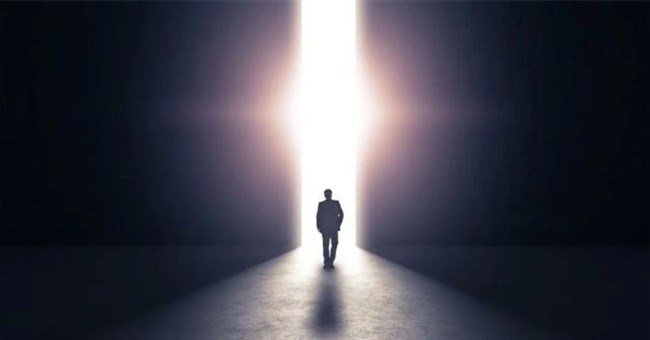 Có "trạng thái thứ ba" ngoài ranh giới sống và chết?