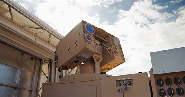 Vũ khí laser lần đầu tiên bắn hạ thành công máy bay không người lái