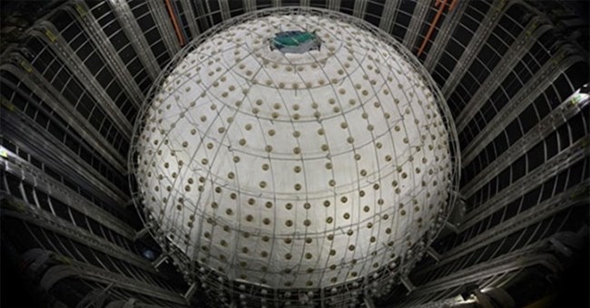 Trung Quốc hoàn thành khối cầu khổng lồ để săn hạt ma