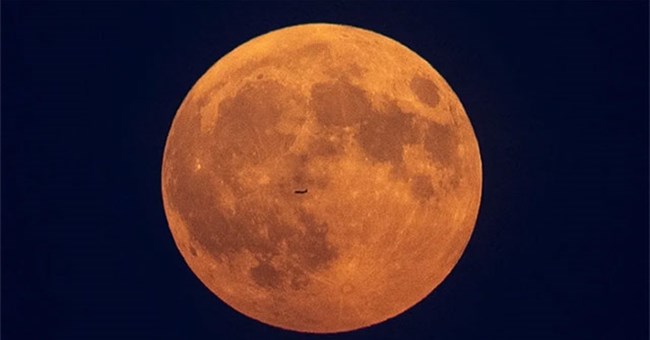 Siêu trăng lớn nhất của năm sắp xuất hiện vào ngày rằm tháng 9 Âm lịch