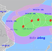 Bão Yinxing mạnh cấp 13 gần Biển Đông