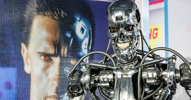Nỗi lo về robot AI "nổi loạn"