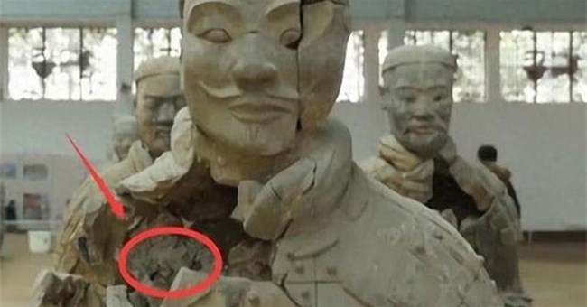 Đội quân đất nung ở mộ Tần Thủy Hoàng được tạo ra từ cơ thể người sống? Sự thật đã được vạch trần!