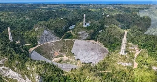 Trước khi vỡ tan, đài thiên văn nhận tín hiệu lạ "từ cõi chết"